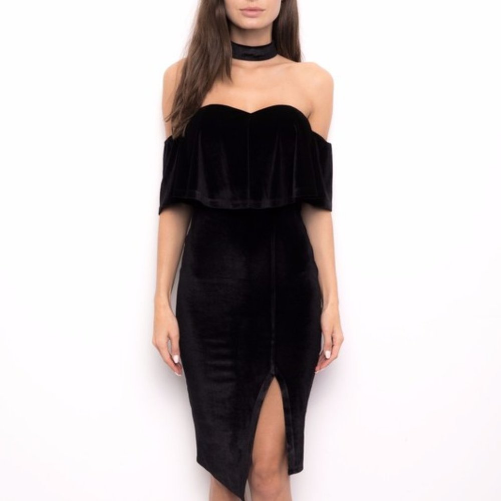 Black velvet off-the-shoulders choker dress